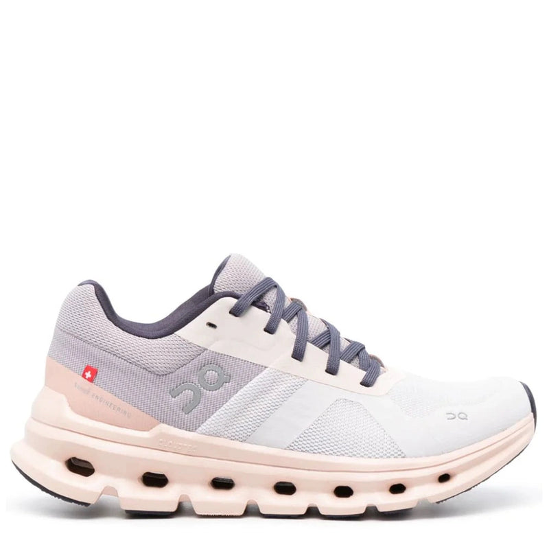 "on cloud runner frost /fade"