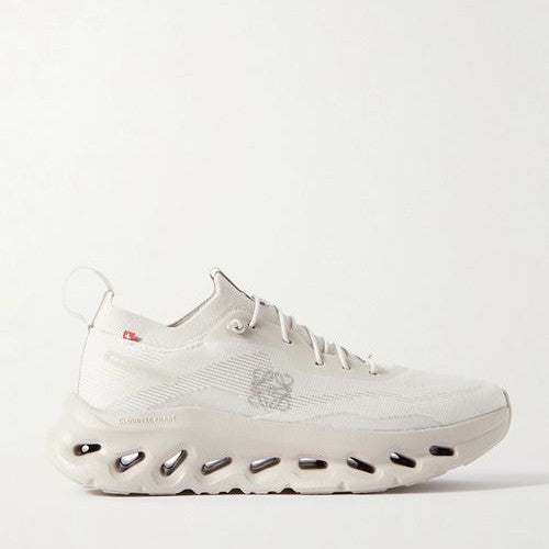 "LOEWE x On Cloudtilt running beige"