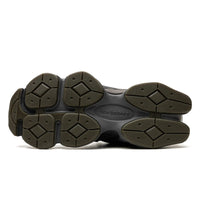 "Blacktop/Dark Moss/Black"
