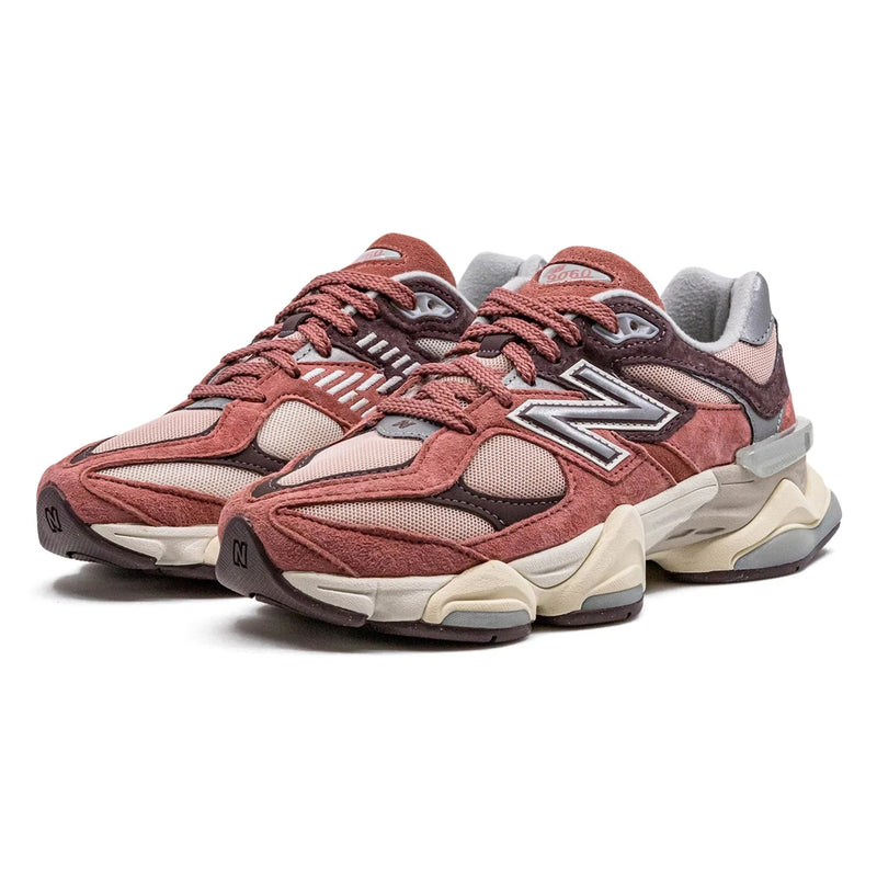 "Mineral Red/Truffle"